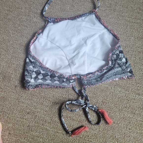 NWOT No Boundaries Women's Tribal Aztec Print Halter Swim Top Size Large (11-13) - Picture 7 of 14